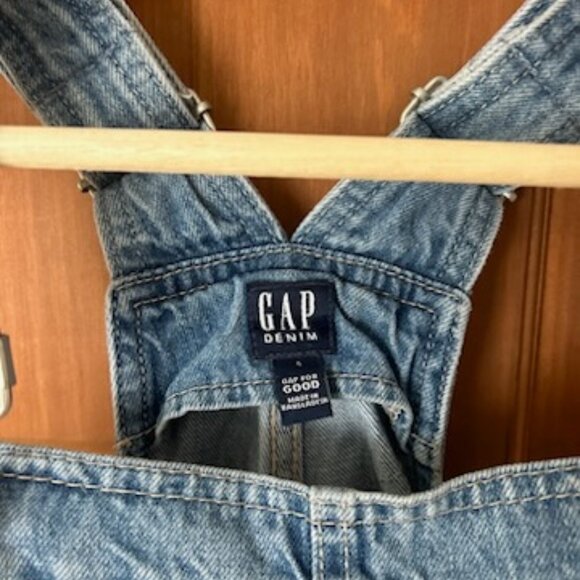 Gap Size Small Overalls - Picture 2 of 6